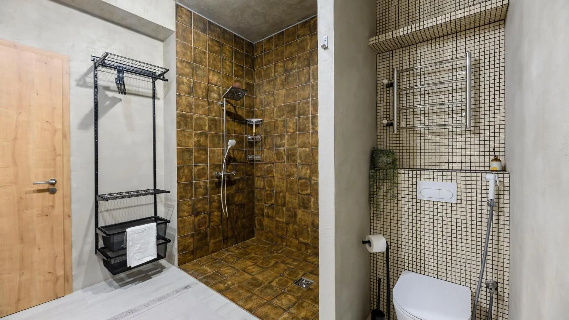 Уютные Апартаменты В Жк Nur Ay Almaty Apartment